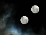 Giả thuyết Trái đất từng có hai mặt trăng